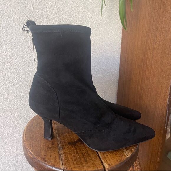 Worthington Shoes - Worthington Size 11 Elegant Black Suede Women's Ankle Boots